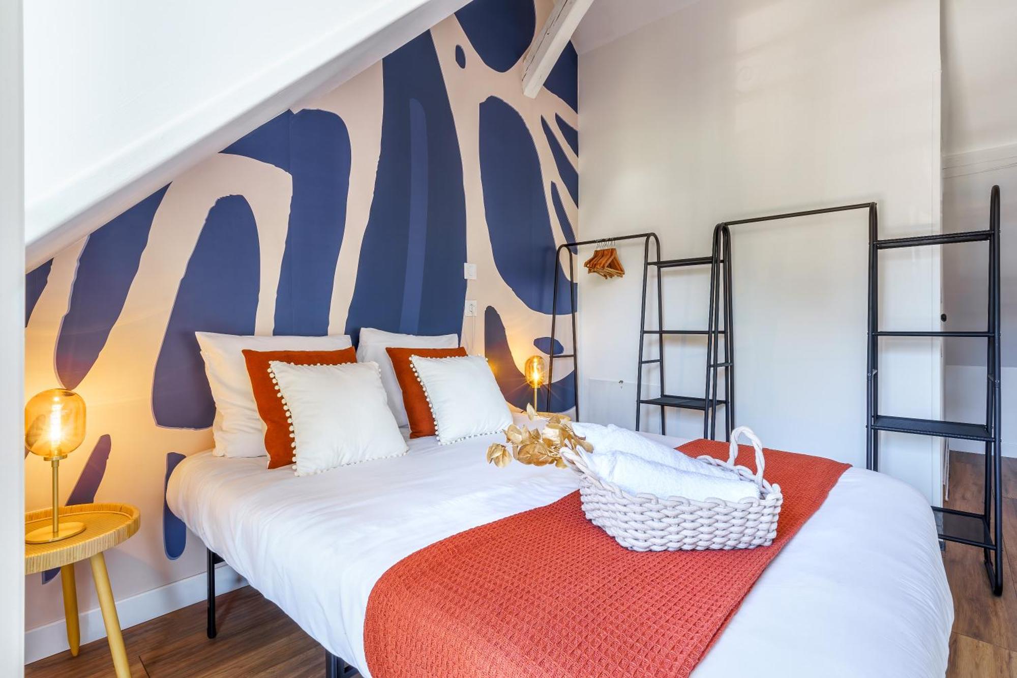 Maisonnette Bleu Horizon Avec Jardin - 2Min Gare - Serenito Homes Saint-Just-en-Chaussee Exterior foto