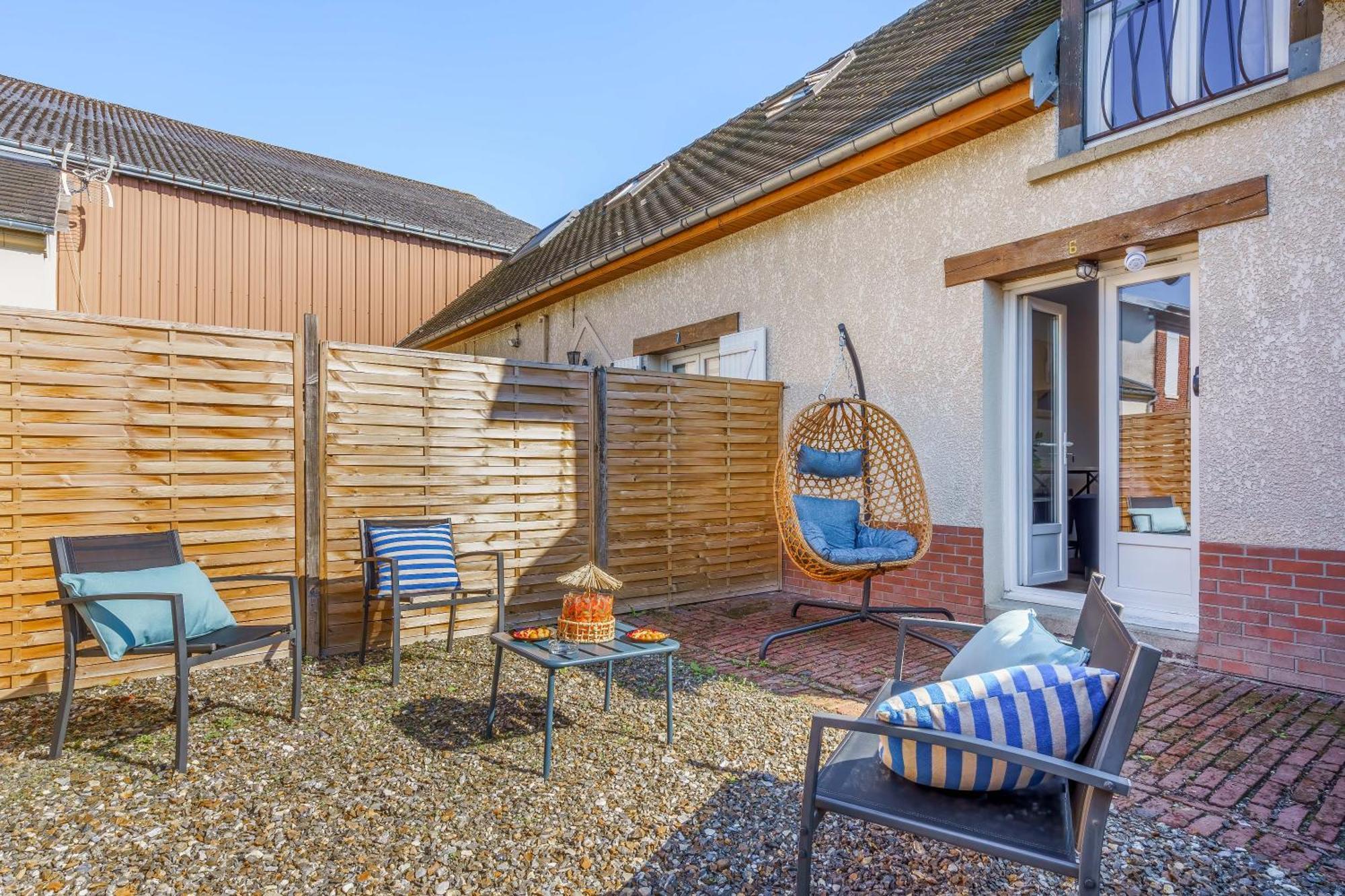 Maisonnette Bleu Horizon Avec Jardin - 2Min Gare - Serenito Homes Saint-Just-en-Chaussee Exterior foto